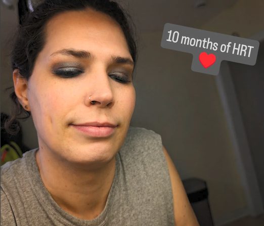 Close-up of Harper wearing smoky eye makeup